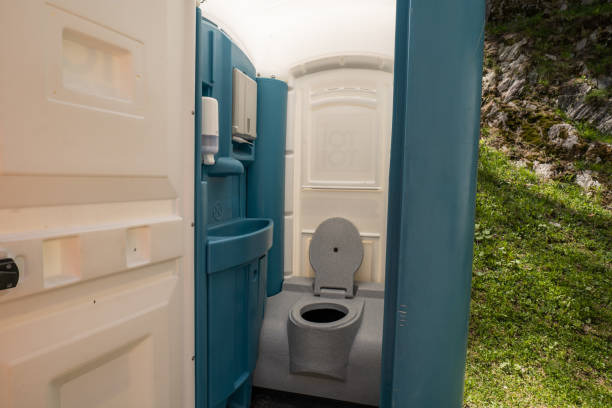 Best Luxury portable toilet rental  in West Wyoming, PA